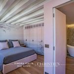 Rent 5 bedroom apartment of 200 m² in Venezia