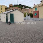 Affitto 4 camera appartamento di 140 m² in Genoa