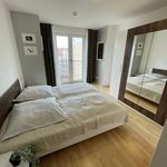 Miete 3 Schlafzimmer wohnung von 65 m² in Berlin