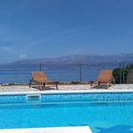 Rent 3 bedroom house in County of Split-Dalmatia
