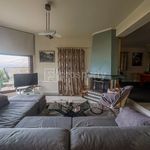 Rent 4 bedroom house of 380 m² in Ελικίστρα