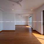 Rent 5 bedroom apartment of 371 m² in Colombo
