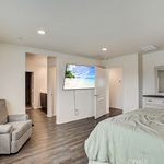 Rent 4 bedroom apartment of 185 m² in Beaumont
