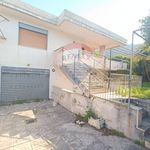 Rent 5 bedroom house of 360 m² in Nocera Inferiore