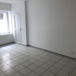 Appartement de 88 m² avec 4 chambre(s) en location à Fontaines