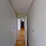 Rent 4 bedroom apartment of 93 m² in Puteaux