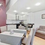 Rent 2 bedroom apartment of 61 m² in Genoa