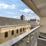 Appartement de 180 m² avec 7 chambre(s) en location à Paris