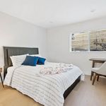 Rent 3 bedroom apartment of 174 m² in West Hills