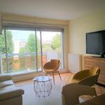 Rent 3 bedroom apartment of 69 m² in Clichy