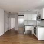 Rent 1 bedroom apartment of 39 m² in Toronto