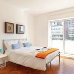 Rent 3 bedroom apartment of 110 m² in Porto