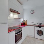 Rent 2 bedroom flat in Shoreditch