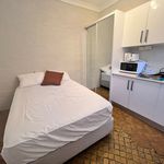 Rent 17 bedroom student apartment in Sydney