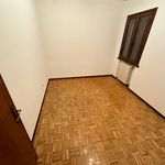 Rent 5 bedroom apartment of 100 m² in Lendinara