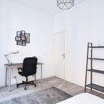 Rent a room of 52 m² in Marseille