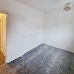 Rent 4 bedroom flat in Coalville