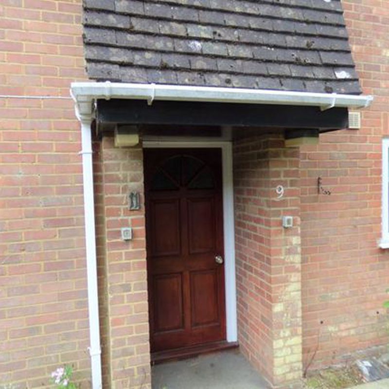 Flat to rent in Coulson Court, Prestwood, Great Missenden HP16