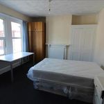 Rent 4 bedroom house in  Cromwell Road - Polygon