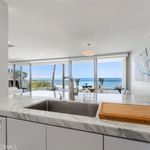 Rent 3 bedroom apartment of 153 m² in Laguna Beach