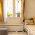 Rent 1 bedroom house of 50 m² in Camiatik
