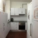 Rent a room of 240 m² in Barcelona