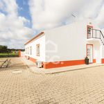 Rent 2 bedroom house of 90 m² in Viana do Alentejo