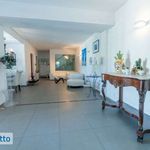 Affitto 5 camera casa di 160 m² in Palermo