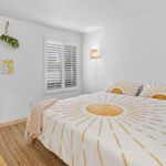 Rent a room of 78 m² in Santa Monica