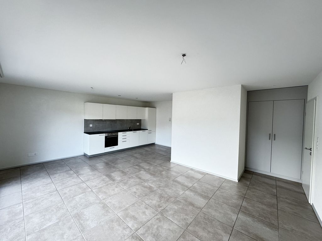 Rent 2 bedroom apartment of 65 m² in Courrendlin