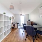 Rent 2 bedroom flat of 63 m² in london