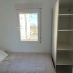 Rent a room of 70 m² in Madrid