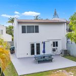 Rent 3 bedroom house of 128 m² in Miami