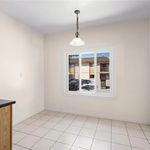 Rent 2 bedroom apartment of 111 m² in Glendale