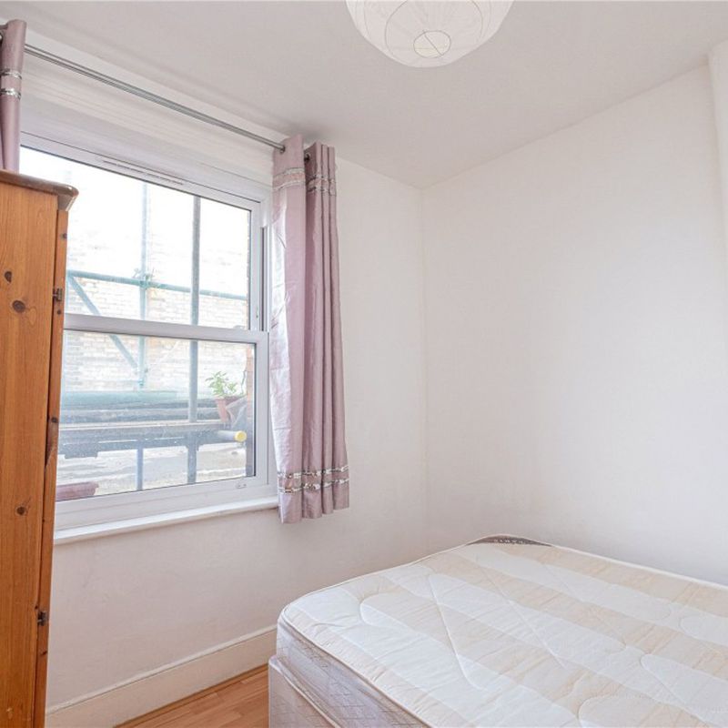 2 bed Flat/Apartment Under Offer Tottenham Lane, Crouch End £1,800 PCM Fees Apply Hornsey Vale