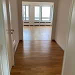 Rent 5 bedroom apartment of 105 m² in Genève