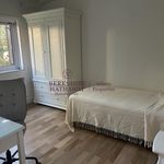 Rent 4 bedroom house of 231 m² in Κηφισιά