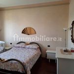Affitto 5 camera casa di 260 m² in Mantova