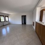 Ενοικίαση 1 υπνοδωμάτια διαμέρισμα από 135 m² σε Koropi