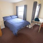 Rent 3 bedroom apartment in Falmouth