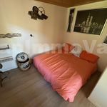 Rent 4 bedroom house of 84 m² in Le Castellet