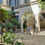 Rent 4 bedroom apartment of 110 m² in Avignon