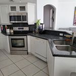 Rent 4 bedroom apartment of 2306 m² in Doral