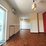 Affitto 6 camera appartamento di 145 m² in Bari
