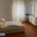 Affitto 4 camera appartamento di 140 m² in Roma