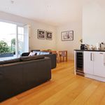 Rent 2 bedroom flat in Canterbury