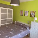Rent 4 bedroom apartment in Gijón