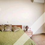 Rent 4 bedroom house of 285 m² in Μαραθώνας