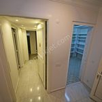İstanbul konumunda 8 yatak odalı 500 m² ev