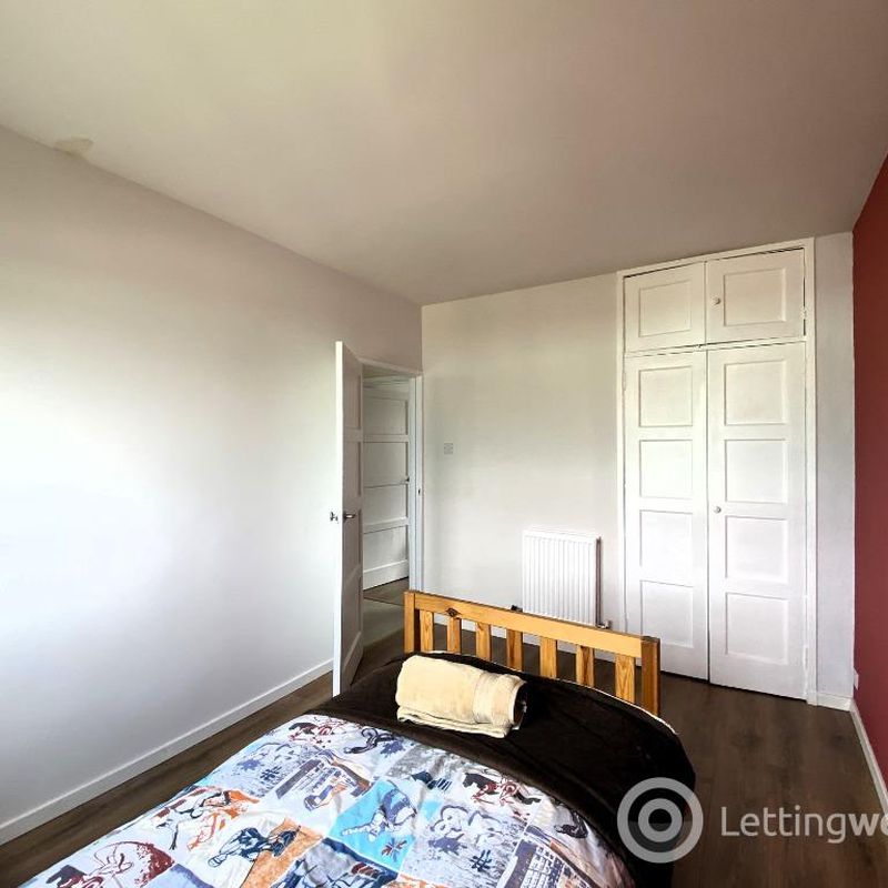 3 Bedroom Flat to Rent at Edinburgh, Gilmerton, Liberton, England The Inch